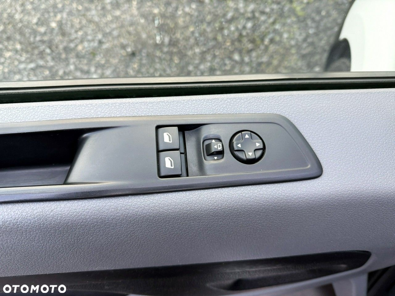 Opel Vivaro Automat Klima Długa wersja - 11