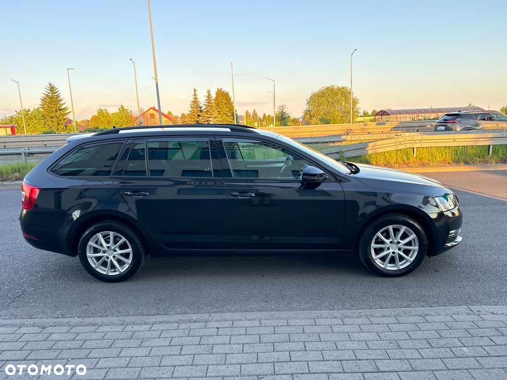 Skoda Octavia 2.0 TDI DSG Ambition - 15