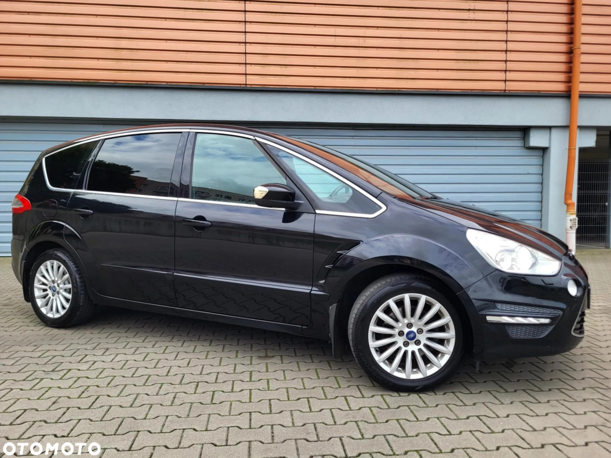 Ford S-Max 2.0 TDCi DPF Titanium - 15