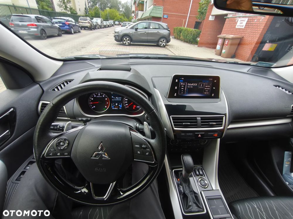 Mitsubishi Eclipse Cross 1.5 T GPF Intense Pro CVT 4WD - 11