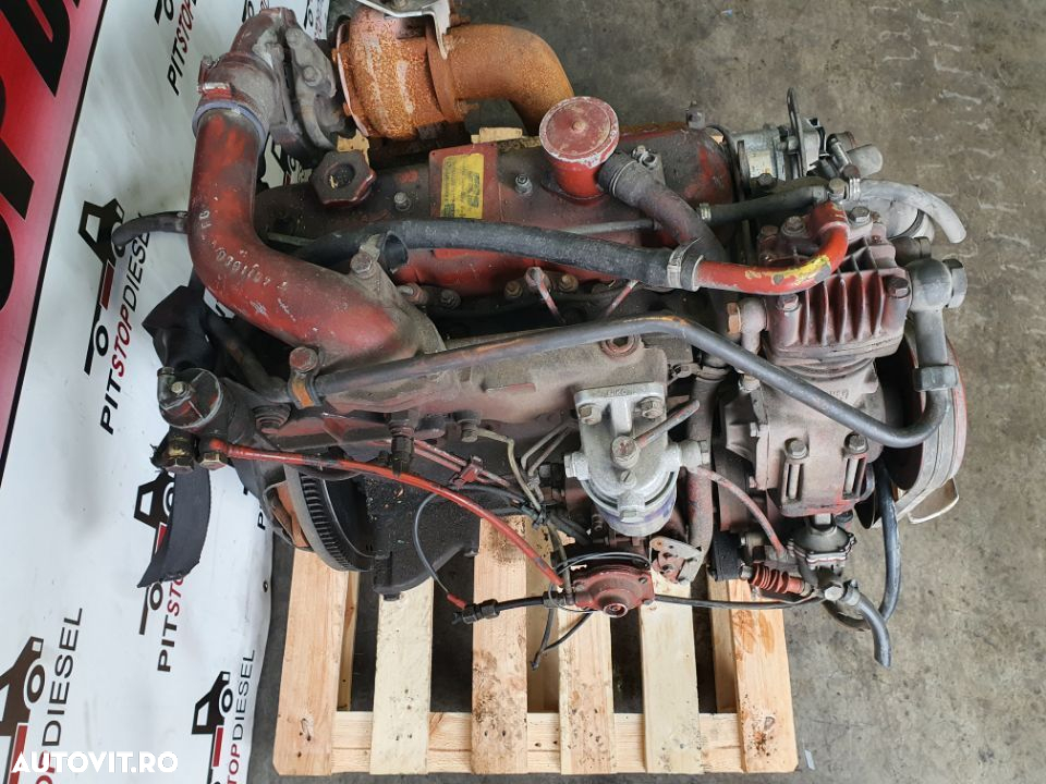 Motor buldoexcavator / buldo - 2