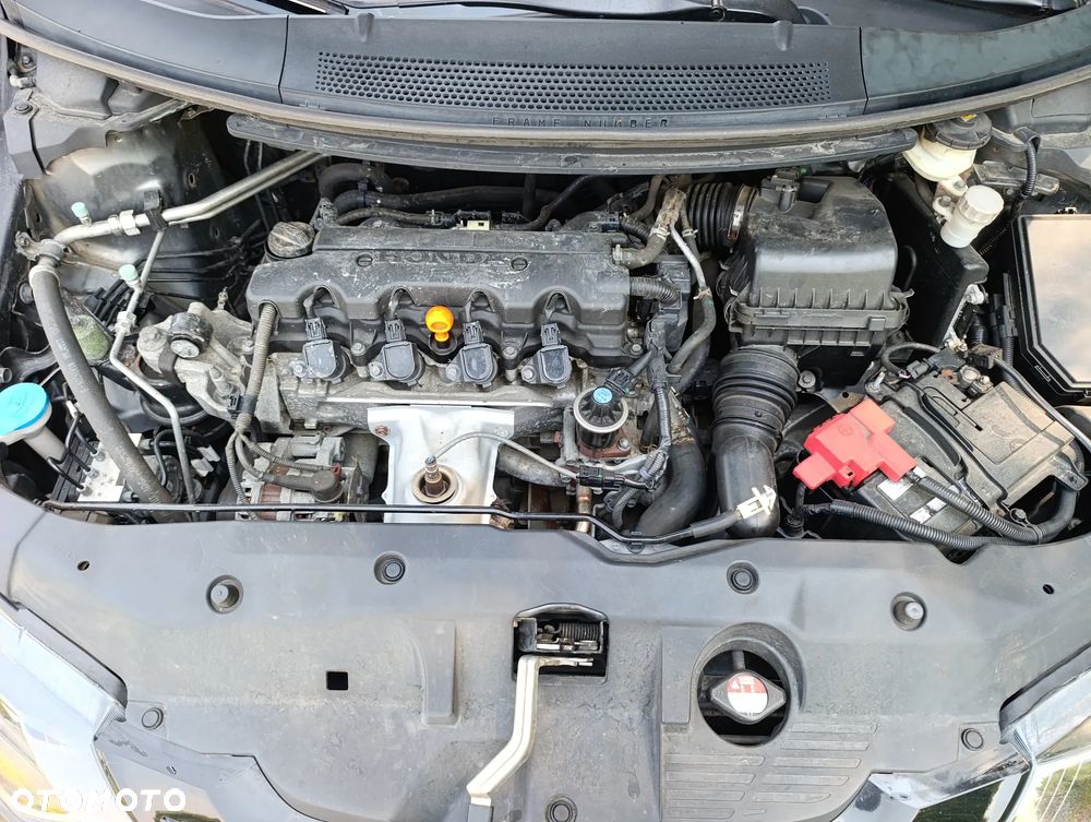Honda Civic 1.8 Sport - 30