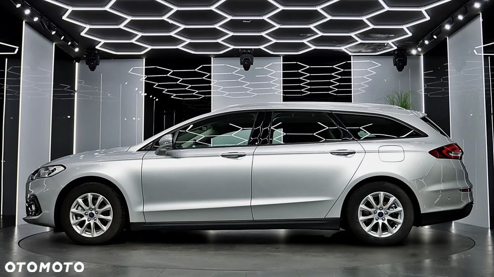 Ford Mondeo 2.0 EcoBlue Edition - 4