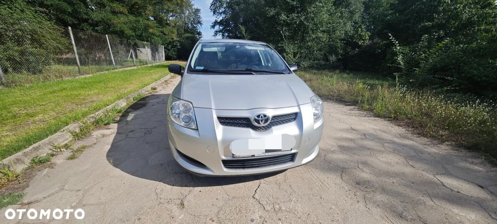 Toyota Auris 1.4 D-4D Terra - 12