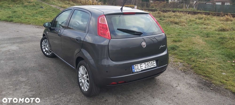 Fiat Grande Punto - 2