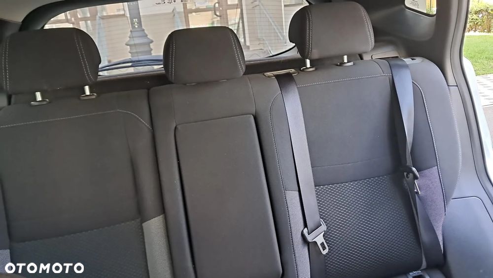 Nissan Qashqai 1.3 DIG-T N-Connecta EU6d - 12