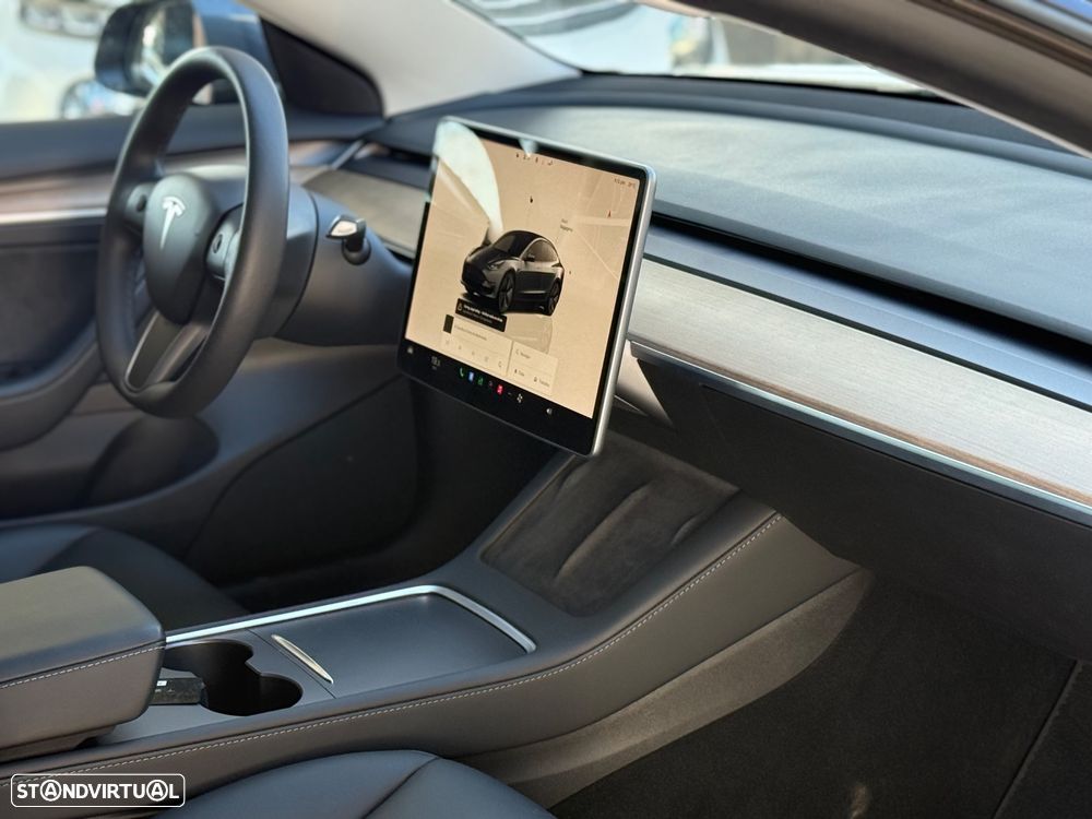 Tesla Model 3 Long Range Tração Traseira - 9