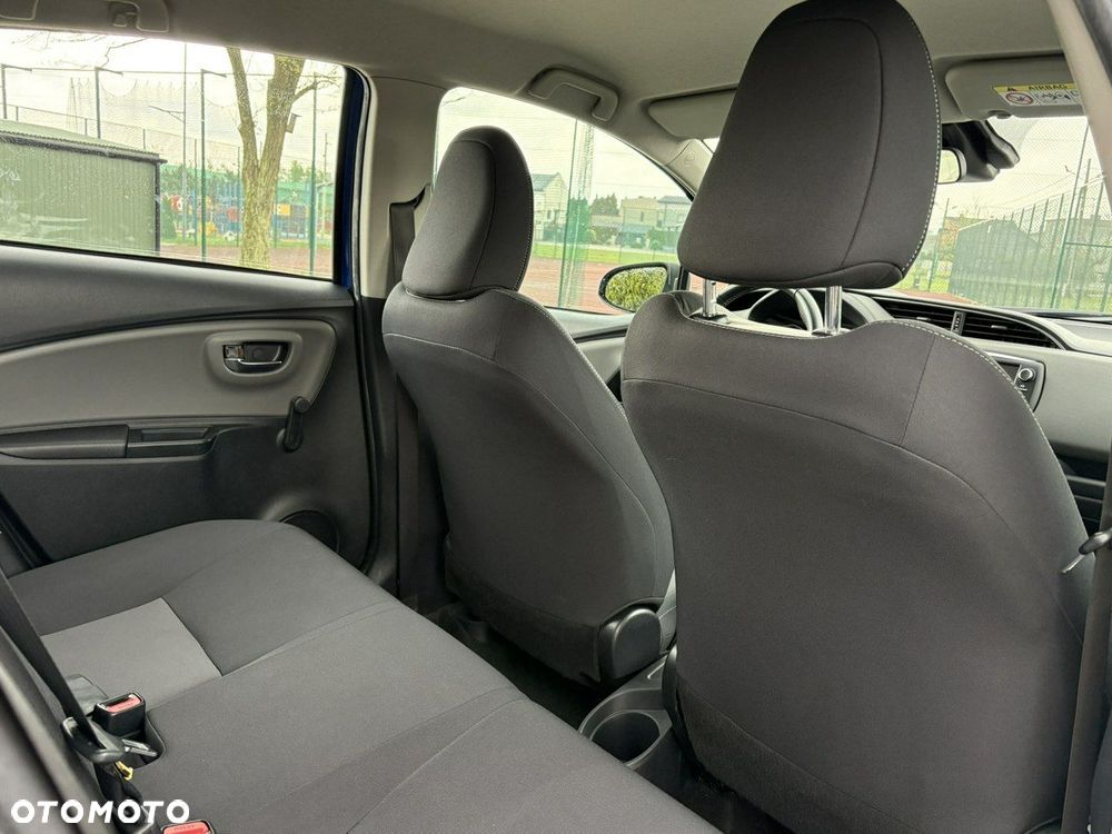 Toyota Yaris - 13