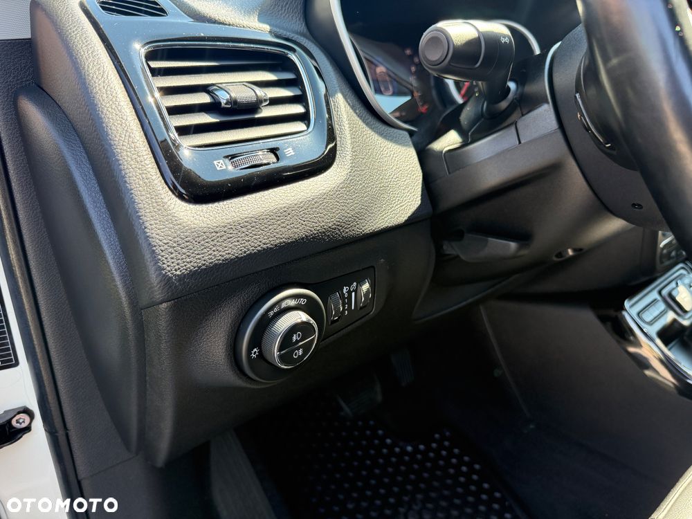 Jeep Compass - 30