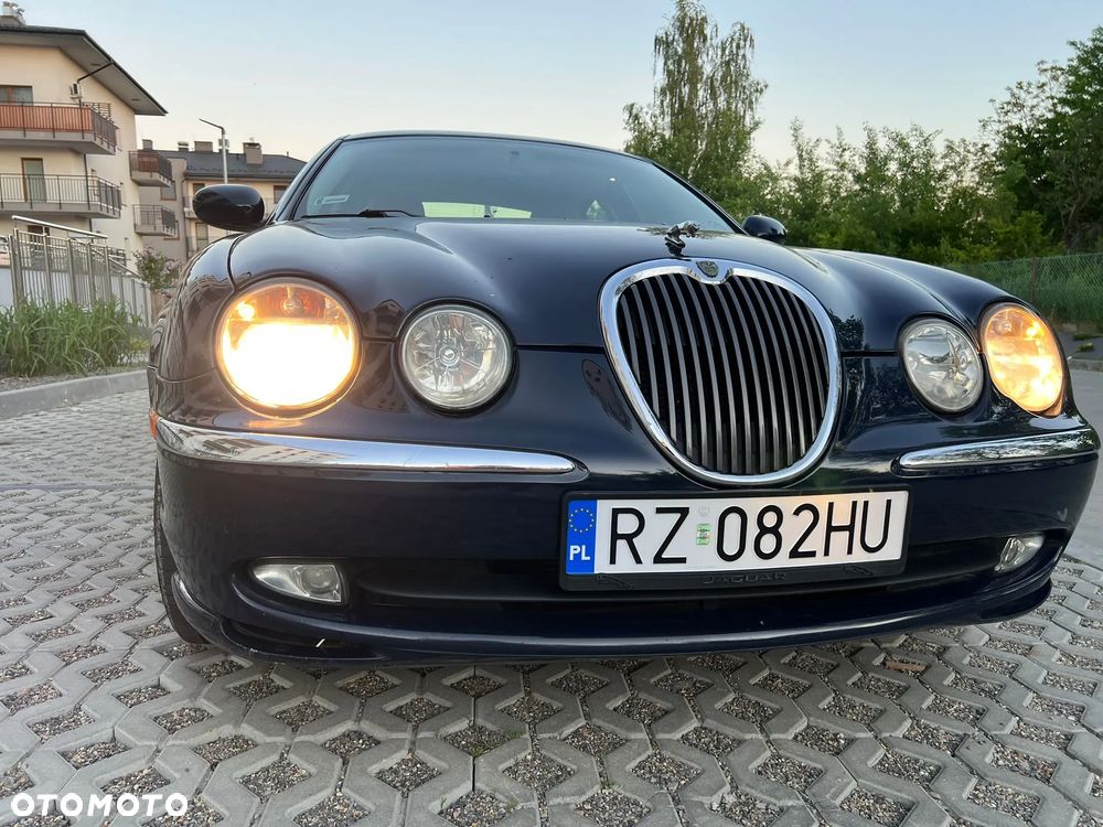 Jaguar S-Type 2.5 V6 Sport - 20