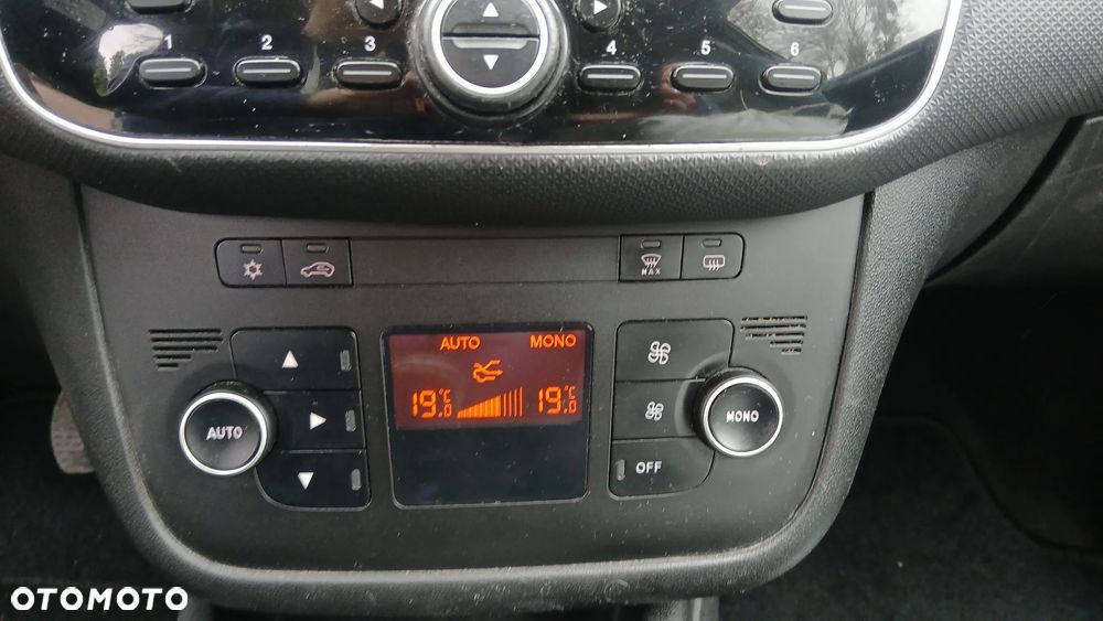 Fiat Punto 2012 - 18