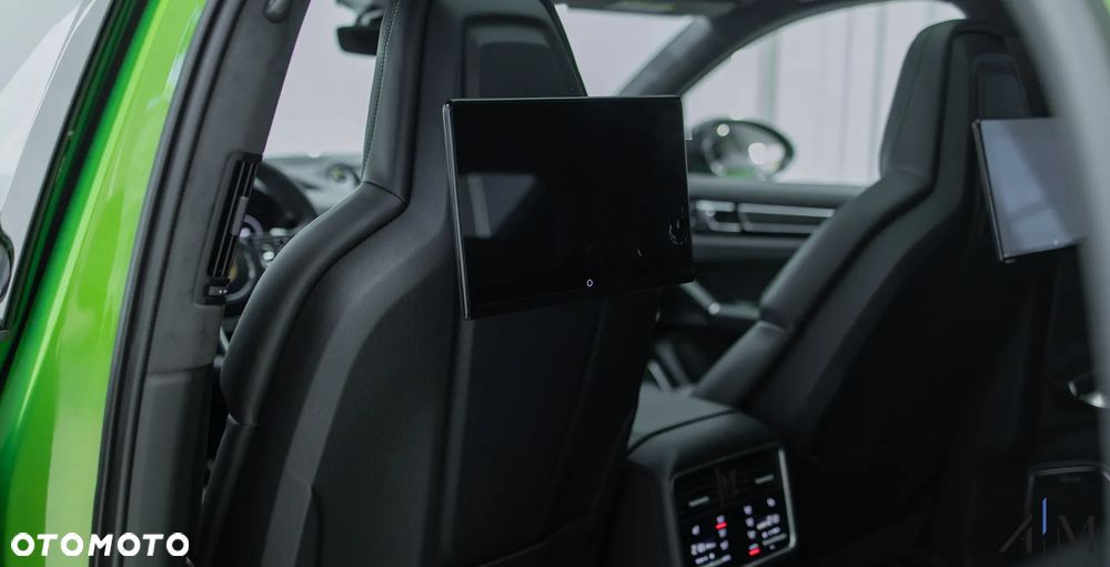 Porsche Cayenne - 27