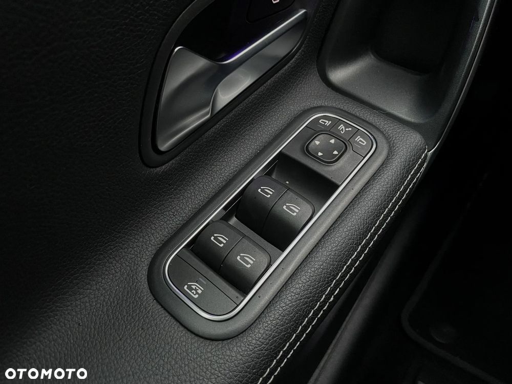 Mercedes-Benz Klasa A 200 7G-DCT Style - 36