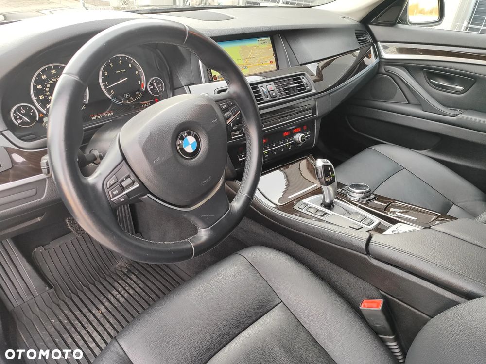 BMW Seria 5 535i - 18