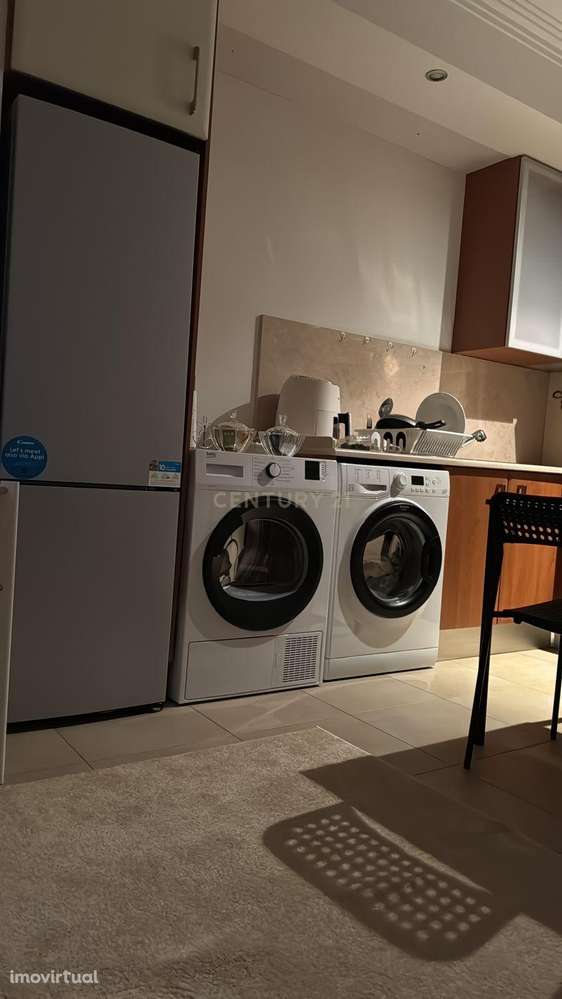 T1 em Condomínio Fechado com Piscina - Grande imagem: 3/11