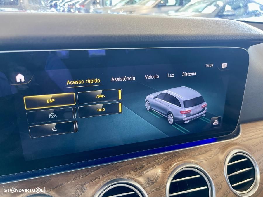 Mercedes-Benz E 300 de Exclusive Line - 27