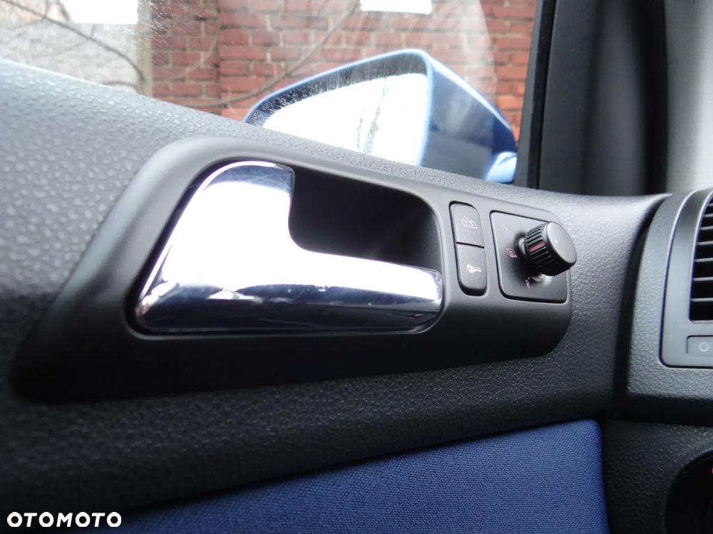 Volkswagen Polo 1.4 Tour Edition - 36