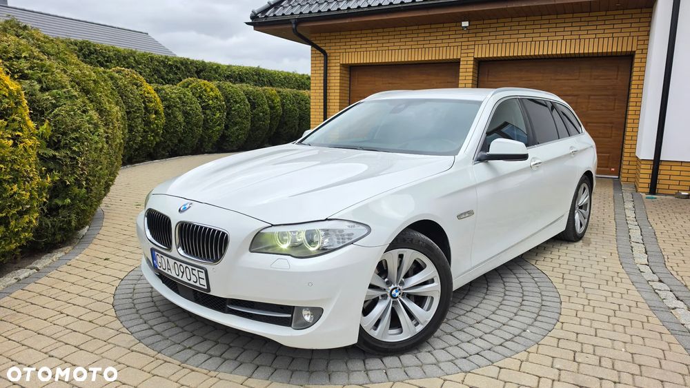 BMW Seria 5 530d xDrive Luxury Line - 10