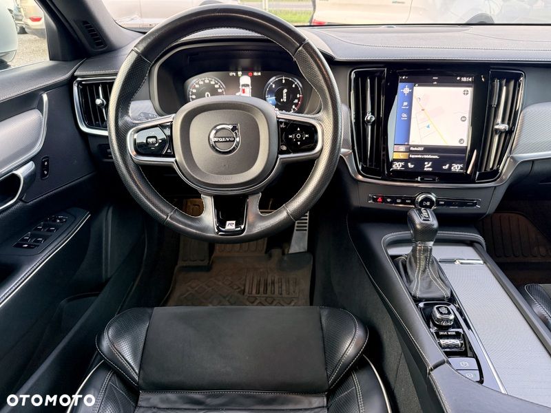 Volvo S90 D3 SCR R-Design - 9