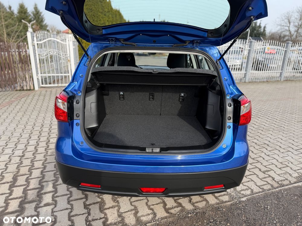 Suzuki SX4 S-Cross - 13