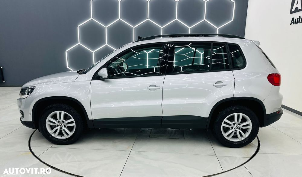 Volkswagen Tiguan 2.0 TDI SCR BlueMotion Technology Sport & Style - 32