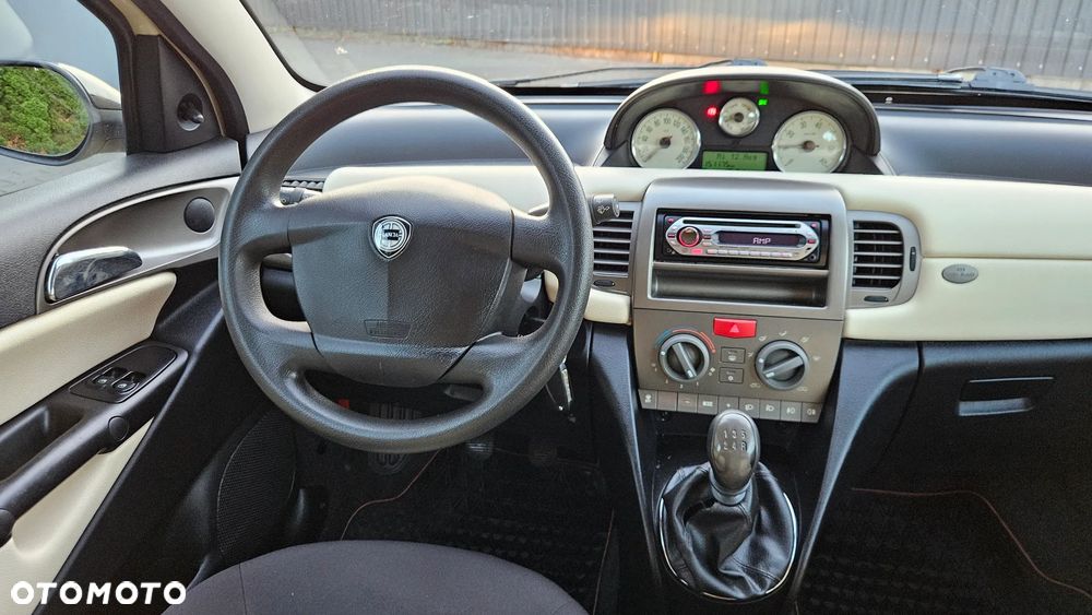 Lancia Ypsilon Y 1.2 8v Argento - 12