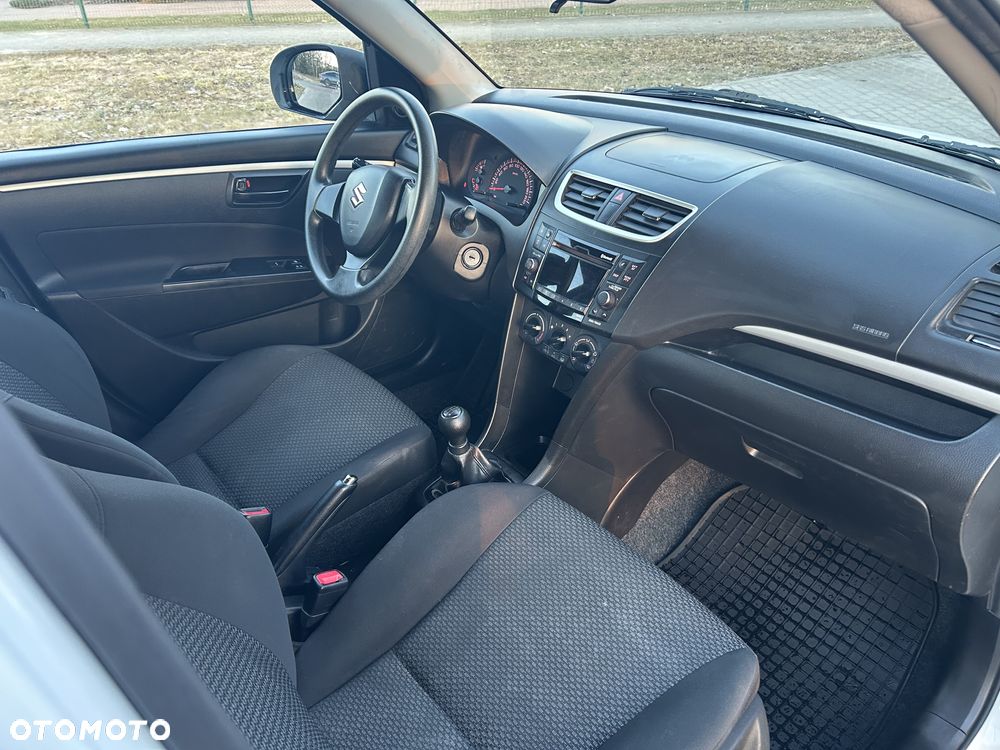 Suzuki Swift 1.2 Club - 14