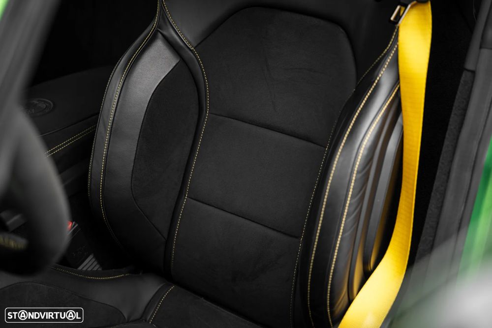 Mercedes-Benz AMG GT R - 30