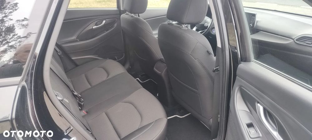 Hyundai i30 1.4 T-GDI DCT Style - 12