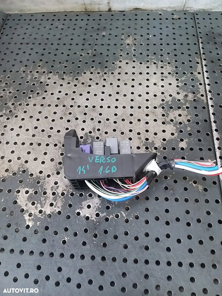 Panou tablou relee 1.6 d toyota verso r2 - 1