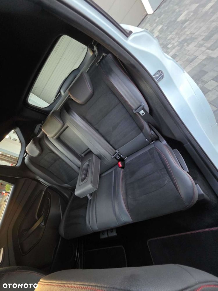 Ford Kuga - 21
