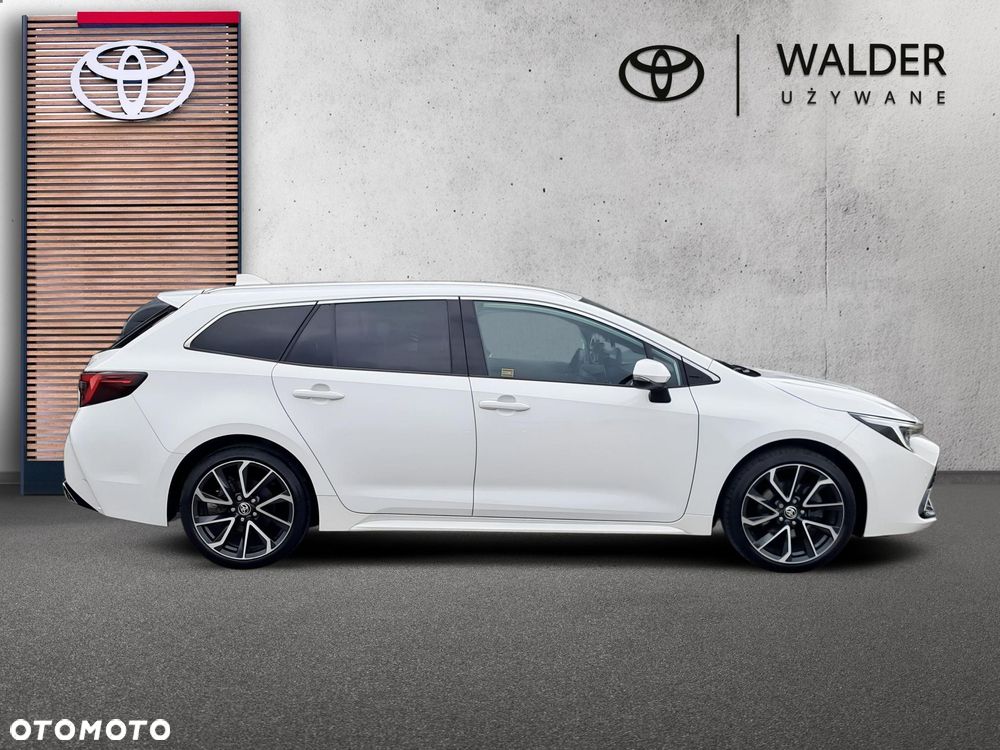 Toyota Corolla - 6