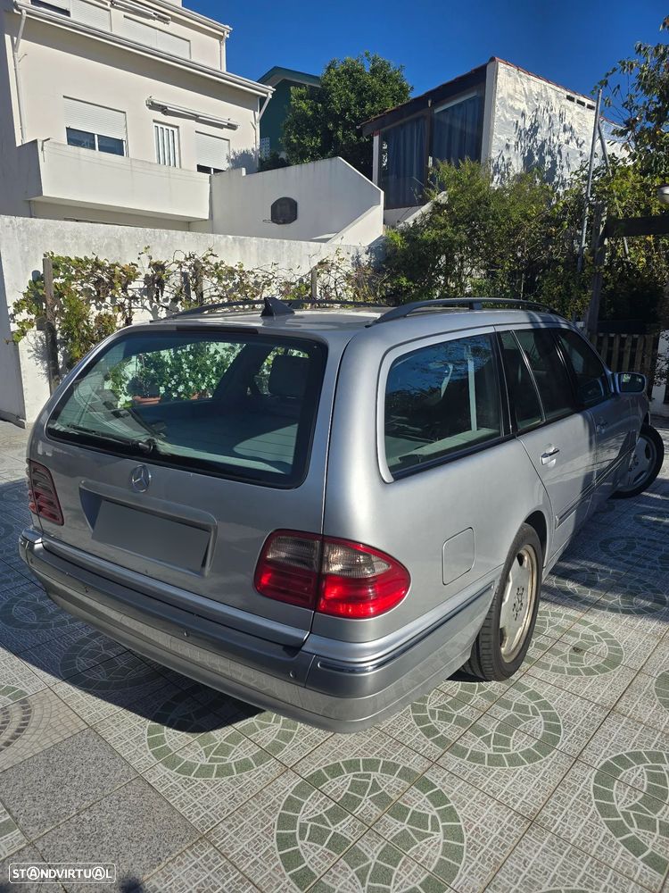 Mercedes-Benz E 320 CDi Avantgarde - 5