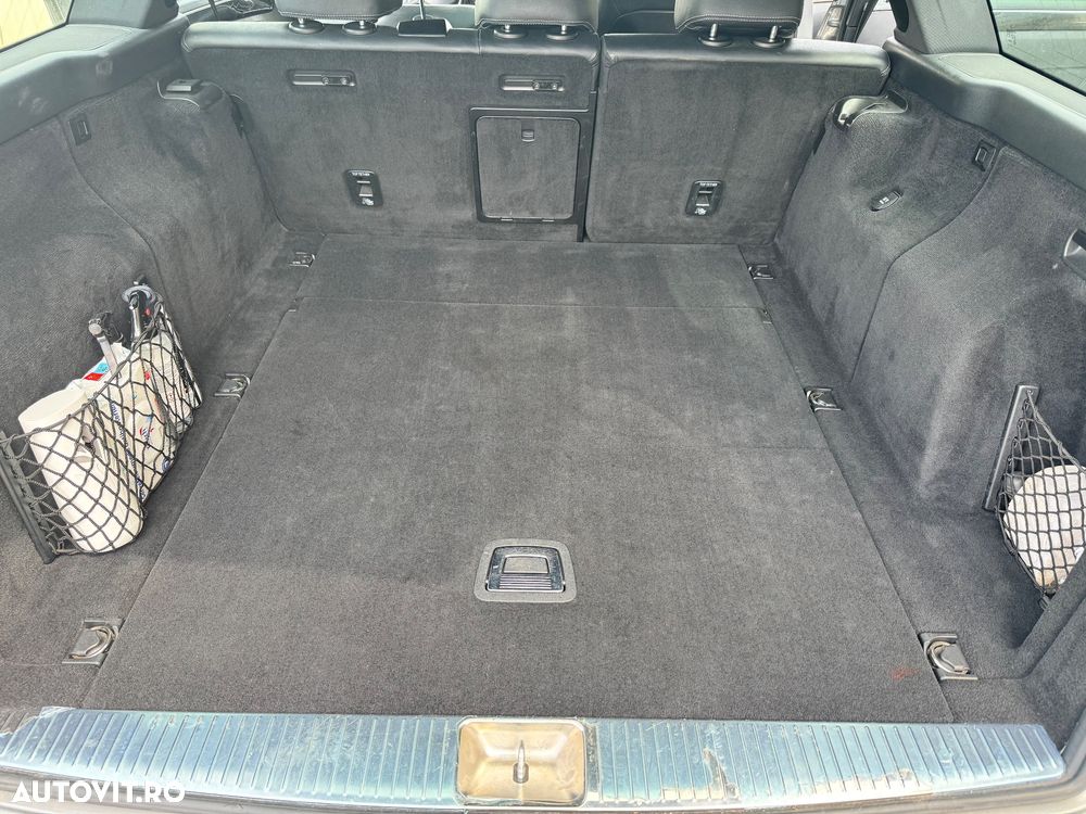 Mercedes-Benz E 220 CDI DPF BlueEFFICIENCY 7G-TRONIC - 25