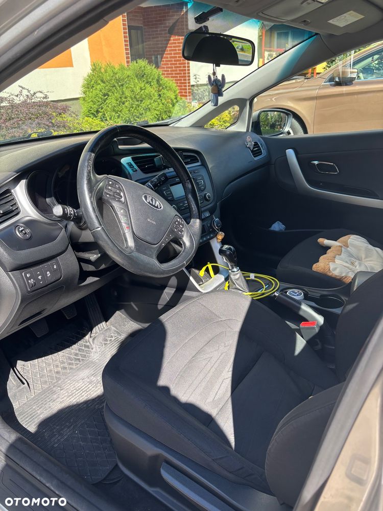 Kia Ceed 1.6 CRDi M - 3