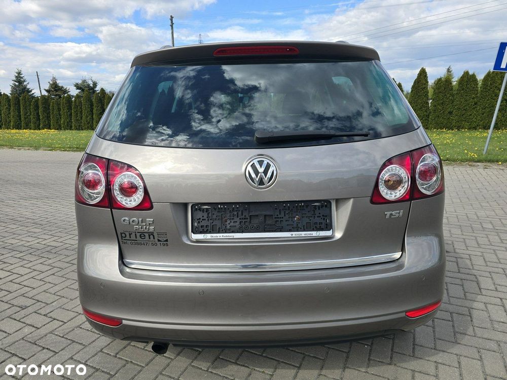 Volkswagen Golf Plus - 10