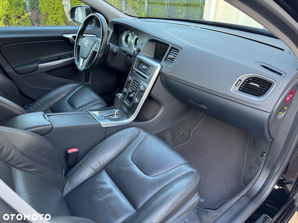 Volvo V60 - 12