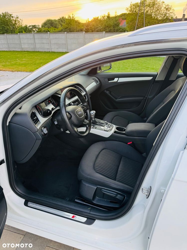 Audi A4 Avant 2.0 TDI DPF multitronic S line Sportpaket - 14