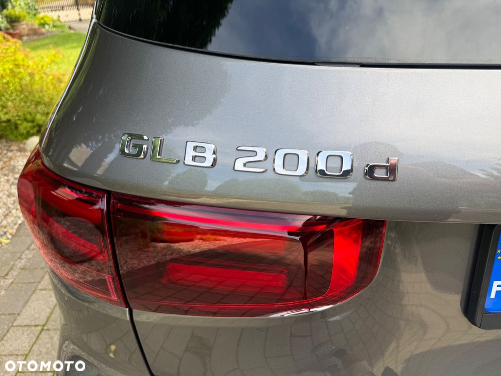 Mercedes-Benz GLB 200 d 4-Matic AMG Line 8G-DCT - 12