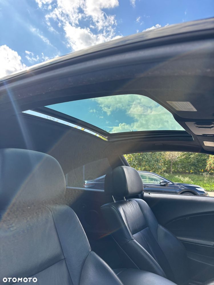 BMW Seria 6 650 i - 16