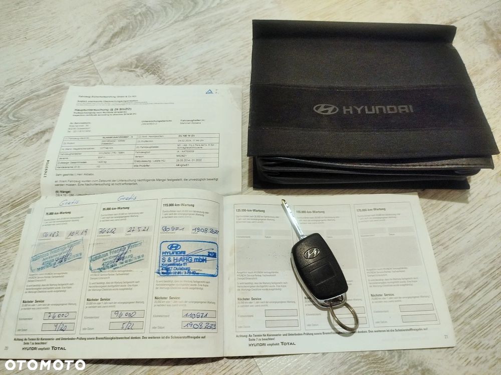 Hyundai i10 1.0 Fifa World Cup Edition - 7