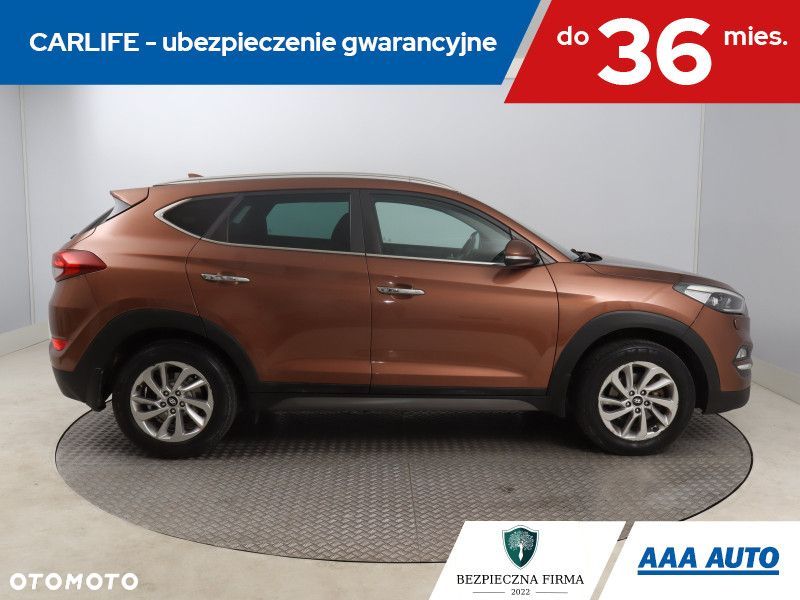 Hyundai Tucson - 8