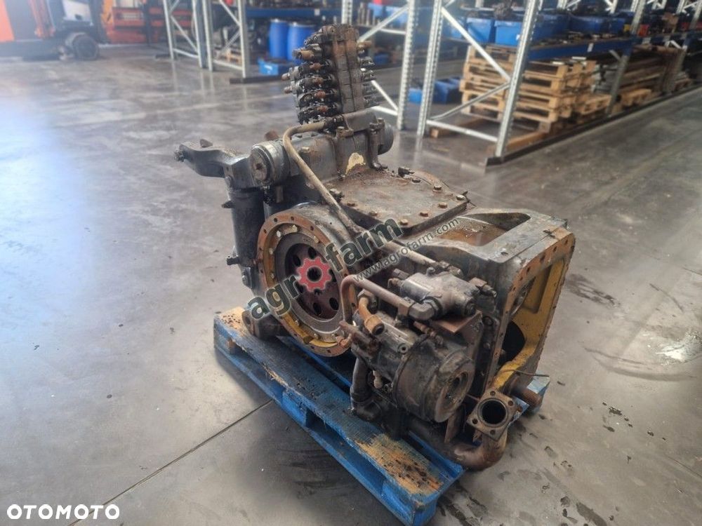 Tylny most New Holland 8770, 8970, 8670, G210 - 1