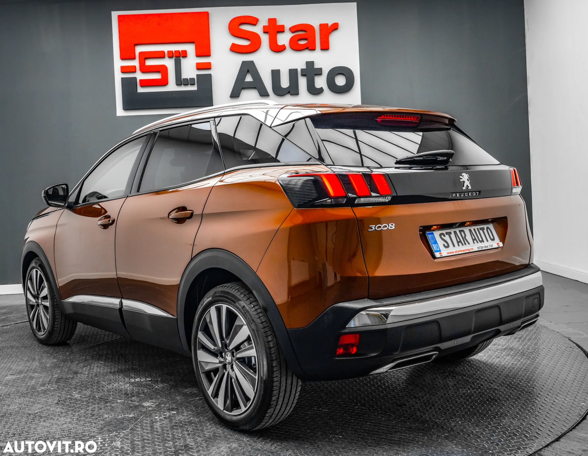 Peugeot 3008 1.2 PureTech Turbo S&S Allure - 4