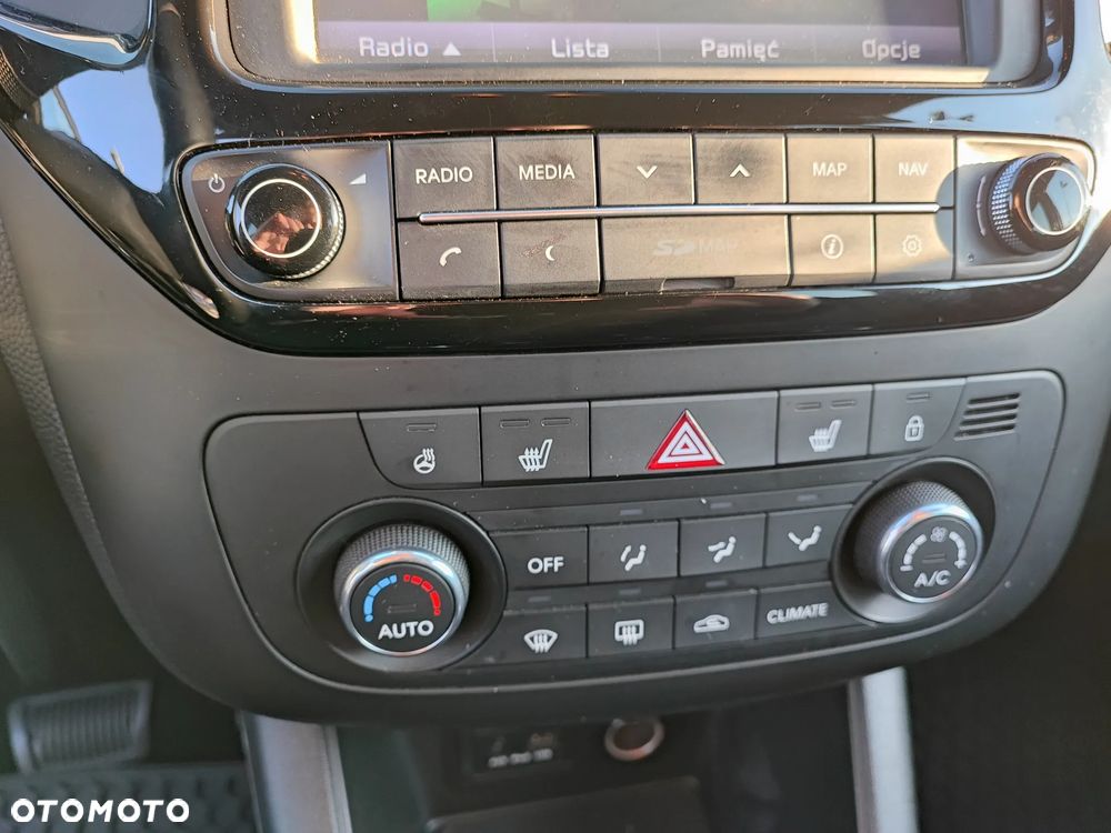 Kia Venga 1.6 Business Line - 19