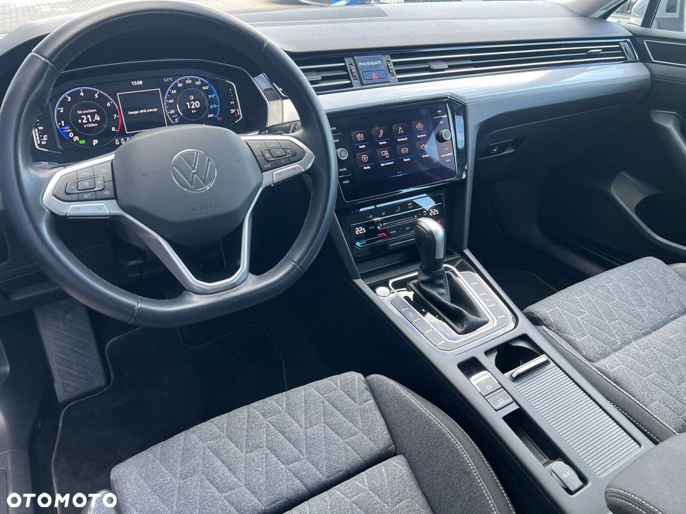 Volkswagen Passat Variant - 28