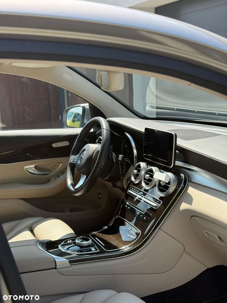 Mercedes-Benz GLC 250 4-Matic - 13
