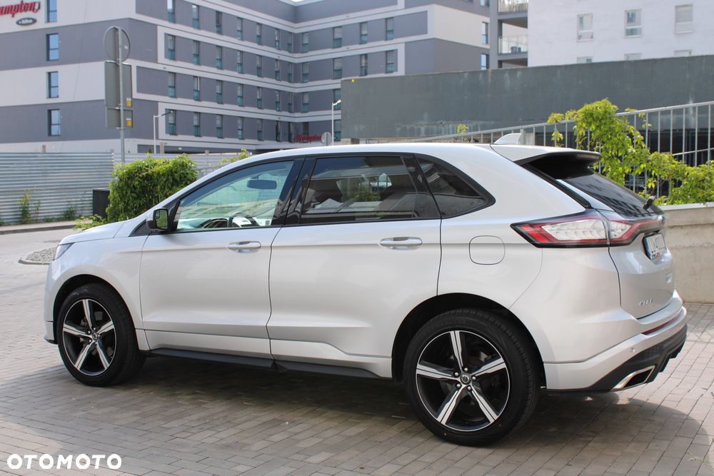 Ford Edge - 4