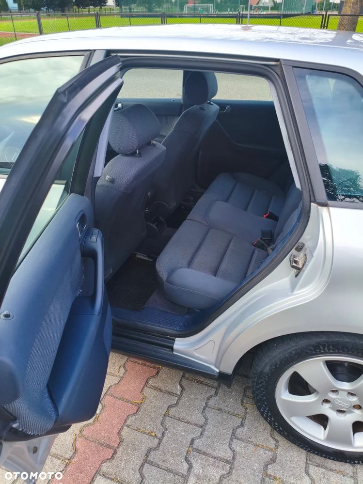 Audi A3 Sportback 1.6 Attraction - 9