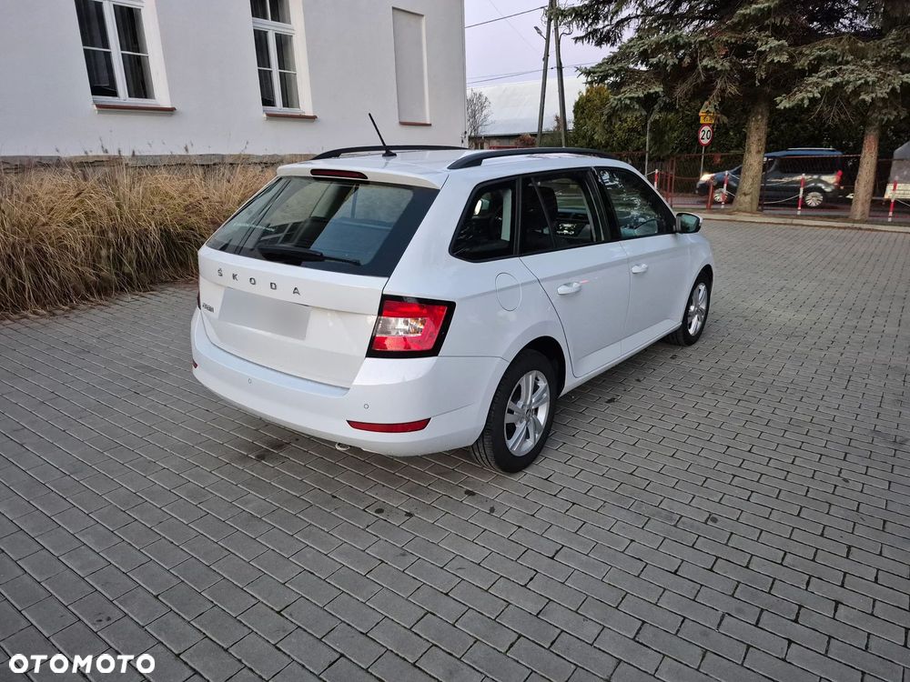 Skoda Fabia 1.0 TSI Ambition - 5